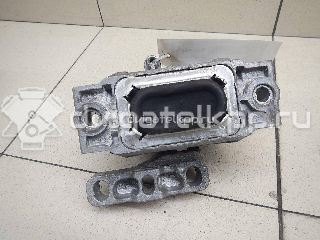 Фото Опора двигателя правая  1k0199262cn для Volkswagen Scirocco / Tiguan / Touran / Golf / Passat {forloop.counter}}