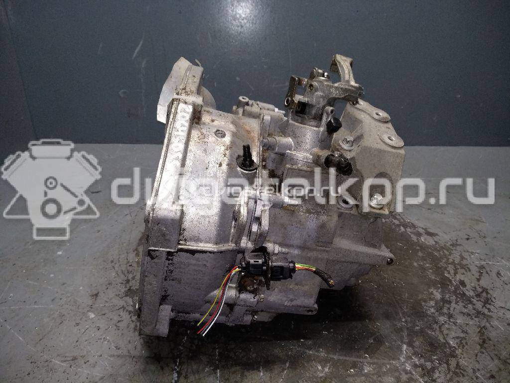 Фото Контрактная (б/у) МКПП для Holden / Opel / Vauxhall 150 л.с 16V 1.9 л Z 19 DTH Дизельное топливо 55350434 {forloop.counter}}