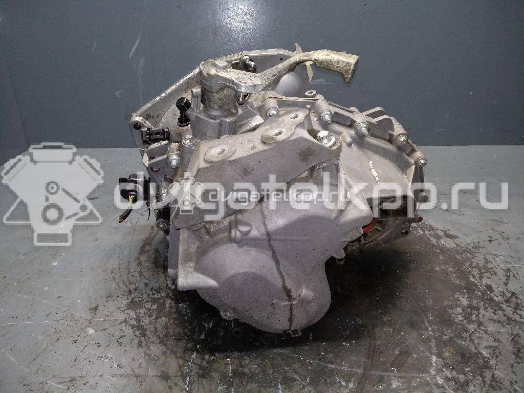 Фото Контрактная (б/у) МКПП для Holden / Opel / Vauxhall 150 л.с 16V 1.9 л Z 19 DTH Дизельное топливо 55350434 {forloop.counter}}