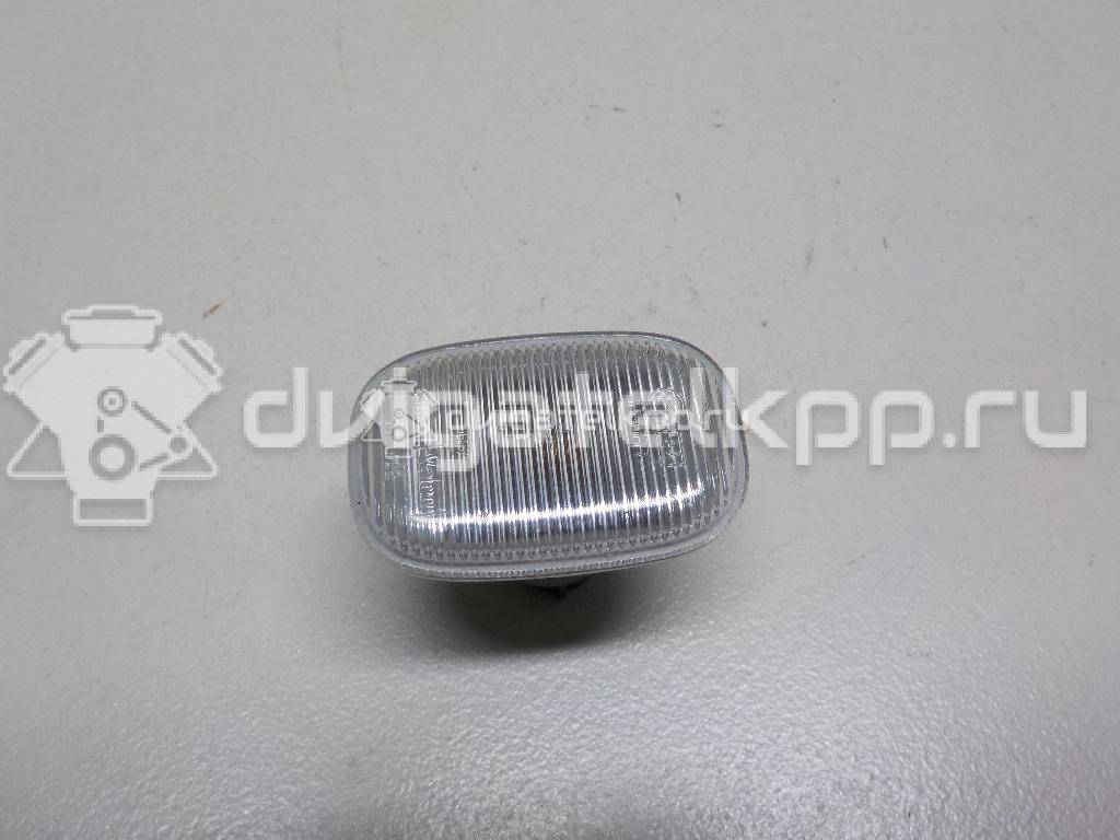 Фото Повторитель на крыло белый  8173002023 для Toyota Carina / Starlet / Prius / Rav 4 / Mr 2 {forloop.counter}}