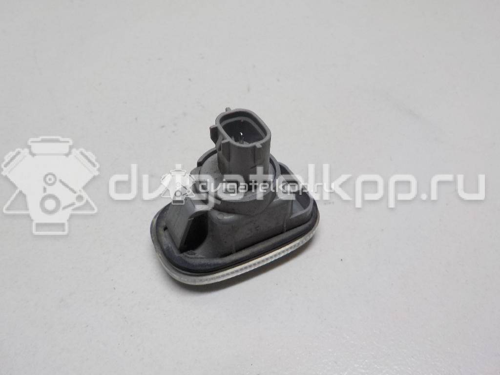 Фото Повторитель на крыло белый  8173002023 для Toyota Carina / Starlet / Prius / Rav 4 / Mr 2 {forloop.counter}}