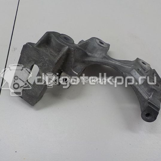 Фото Кронштейн генератора  11710EE90B для Venucia / Dongfeng (Dfac) / Nissan (Zhengzhou) / Samsung / Mazda / Nissan / Mitsubishi / Nissan (Dongfeng)