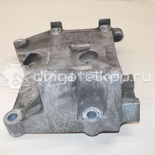 Фото Кронштейн генератора  11910bm700 для Nissan Sunny / Bluebird / Avenir / Primera / Almera