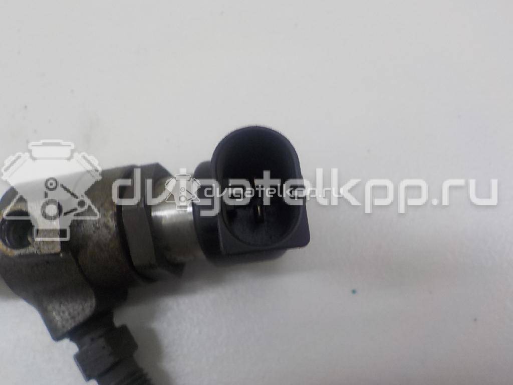 Фото Форсунка дизельная электрическая  03L130277B для Skoda Roomster 5J / Octaviaii 1Z3 / Yeti 5L / Fabia / Octavia {forloop.counter}}