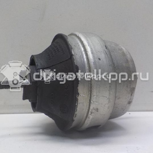 Фото Опора двигателя правая  8D0199382L для Volkswagen Passat / Golf