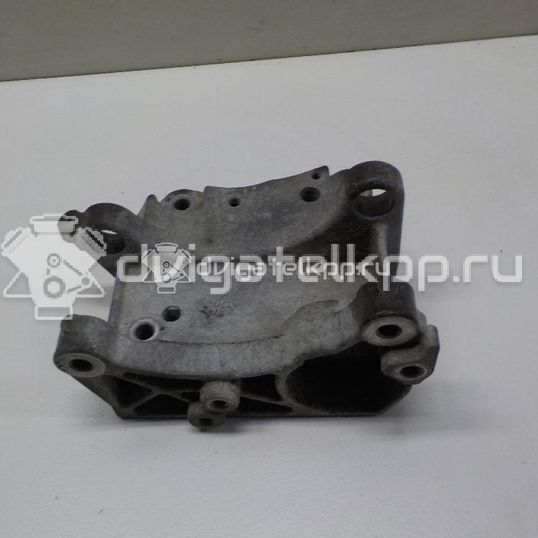 Фото Кронштейн генератора  5706l8 для Citroen / Peugeot / Nissan (Zhengzhou) / Peugeot (Df-Psa)