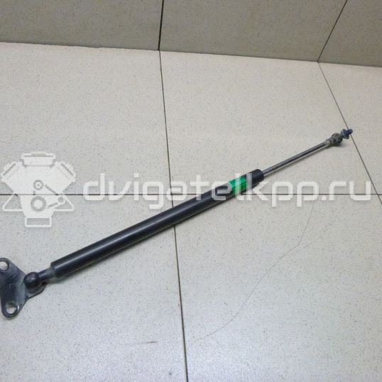 Фото Амортизатор двери багажника  6896069055 для Toyota Land Cruiser