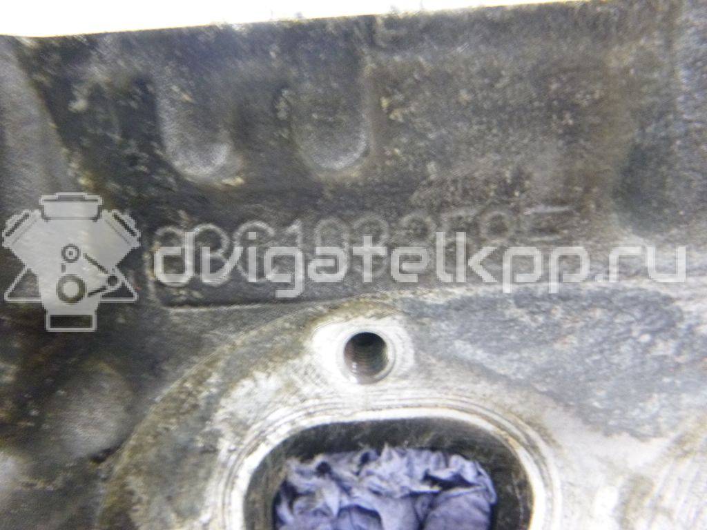 Фото Головка блока для двигателя BLF для Volkswagen Passat / Eos 1F7, 1F8 / Jetta / Golf 115 л.с 16V 1.6 л бензин 03C103063BJ {forloop.counter}}