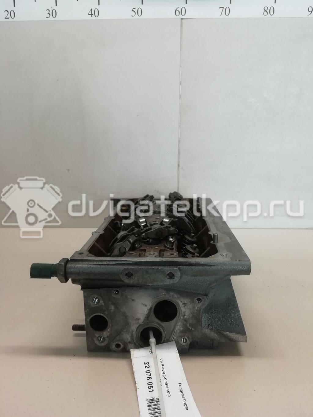 Фото Головка блока для двигателя BLP для Volkswagen Touran / Golf 115 л.с 16V 1.6 л бензин 03C103063BJ {forloop.counter}}