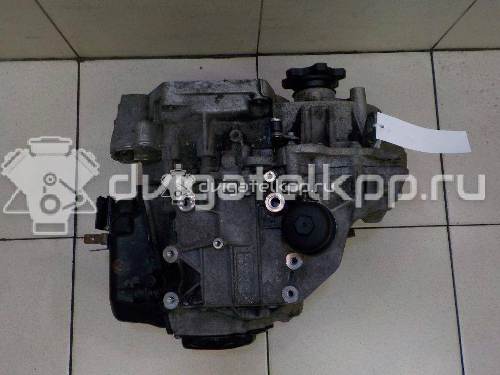 Фото Контрактная (б/у) АКПП для Volkswagen Passat / Touran / Jetta / Golf 105 л.с 8V 1.9 л BXE Дизельное топливо 02E300043N {forloop.counter}}