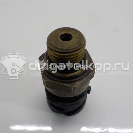 Фото Датчик давления топлива  20796740 для Volvo 780 / 940 / C70 / V70 / 760 704,