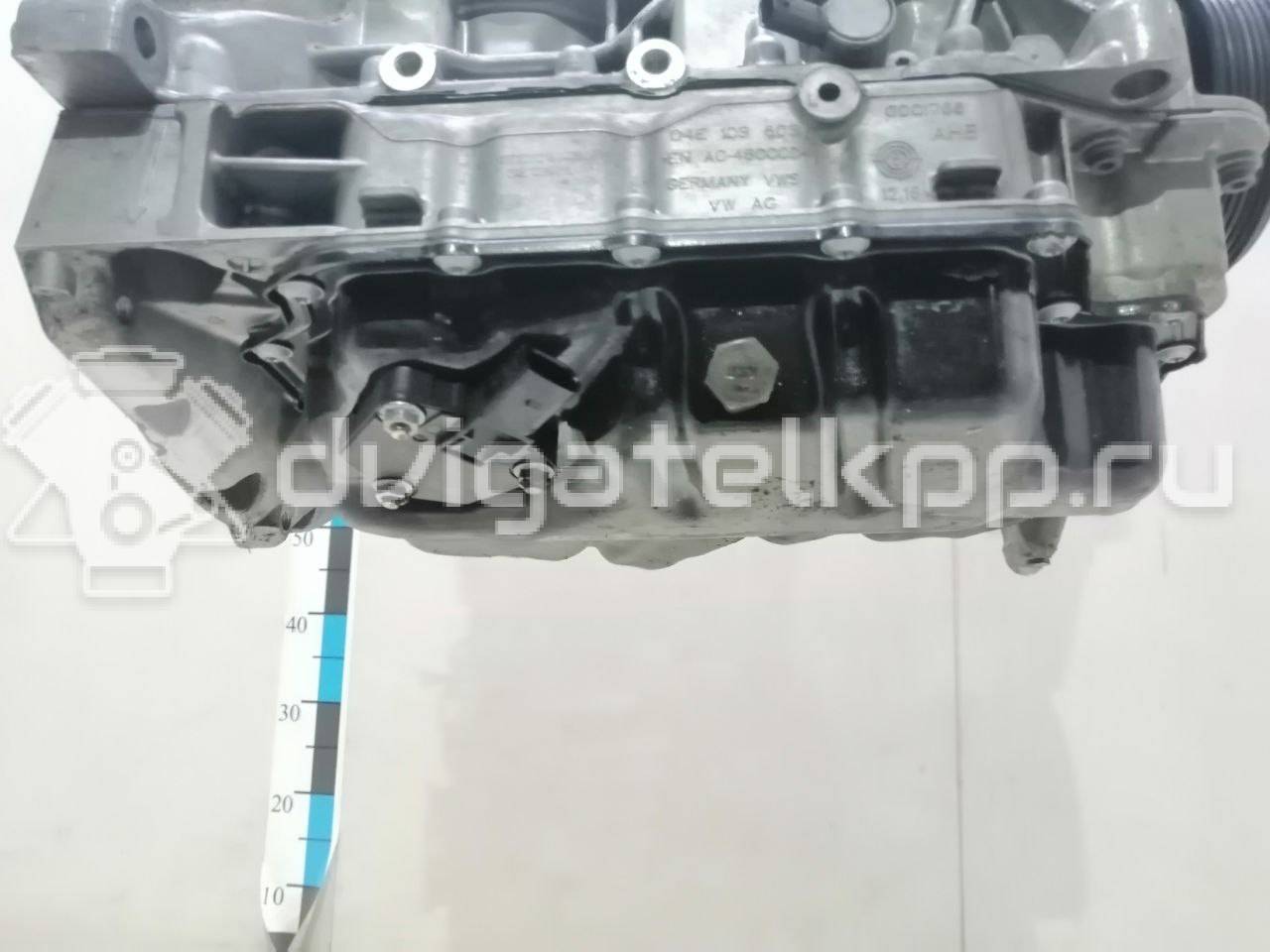 Фото Контрактный (б/у) двигатель CZCA для Skoda / Volkswagen / Audi 125 л.с 16V 1.4 л бензин 04E100034E {forloop.counter}}