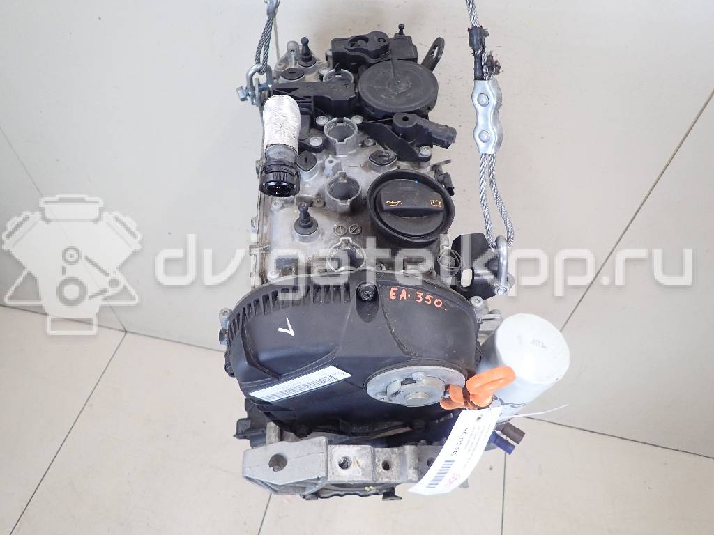 Фото Контрактный (б/у) двигатель CCZC для Audi Q3 8U 170 л.с 16V 2.0 л бензин 06J100033A {forloop.counter}}