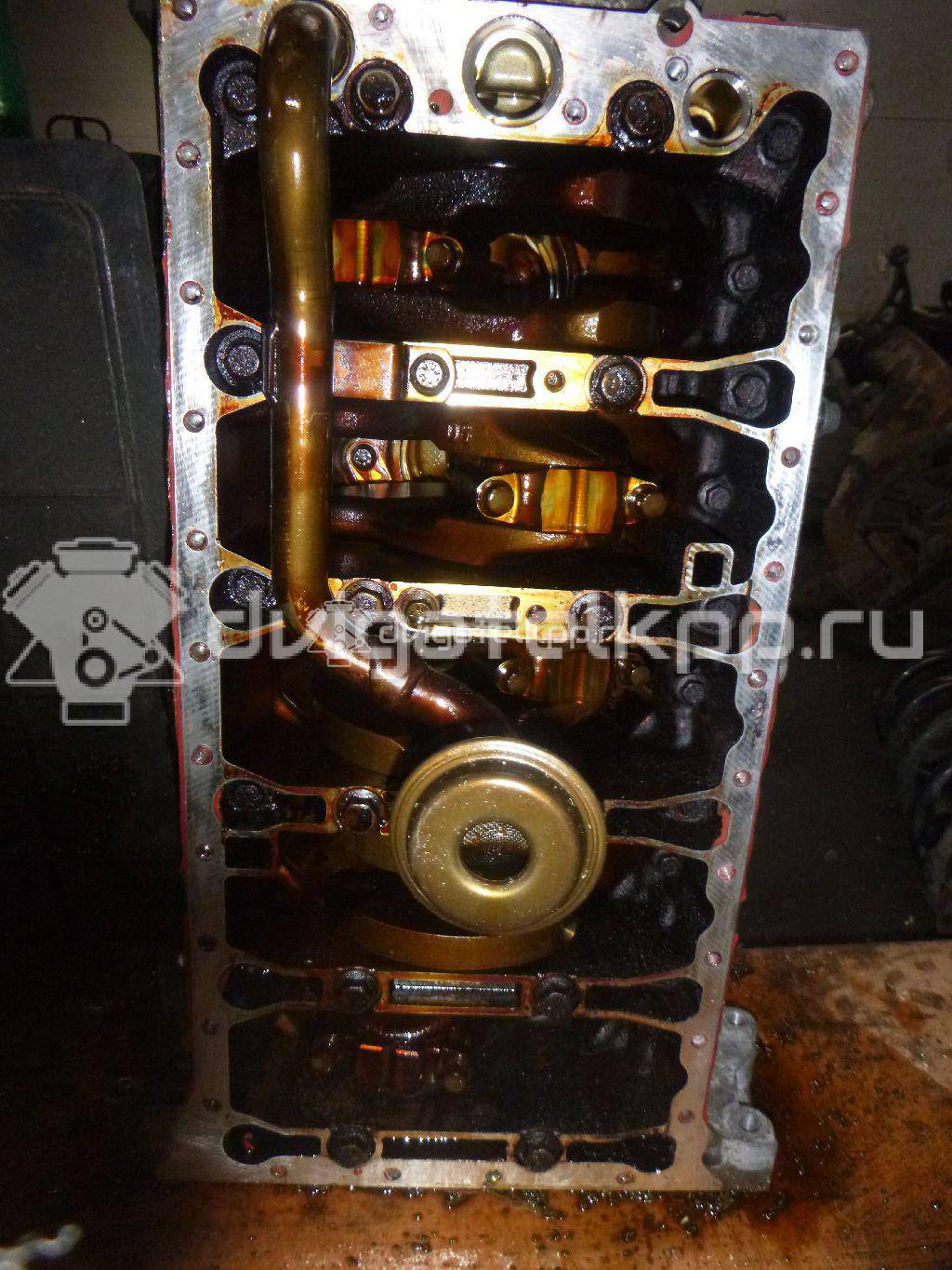 Фото Контрактный (б/у) двигатель B 5244 S для Volvo S70 Ls / C70 / V70 / S60 / S80 170 л.с 20V 2.4 л бензин 8251435 {forloop.counter}}