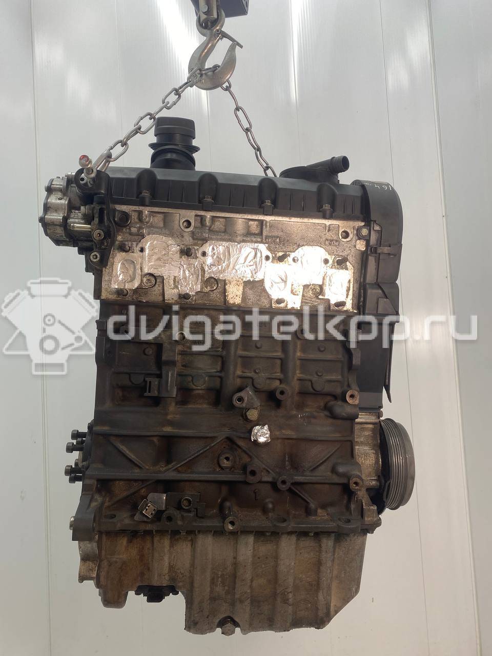 Фото Контрактный (б/у) двигатель AMX для Volkswagen Passat 193 л.с 30V 2.8 л бензин 038100042K {forloop.counter}}