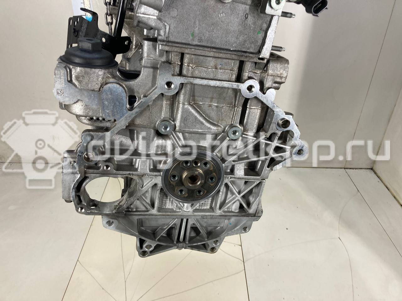 Фото Контрактный (б/у) двигатель LE9 (5.0L V-8) для Chevrolet V10 / G30 Van / G10 / Blazer / G20 162-173 л.с 16V 5.0 л бензин 19208889 {forloop.counter}}