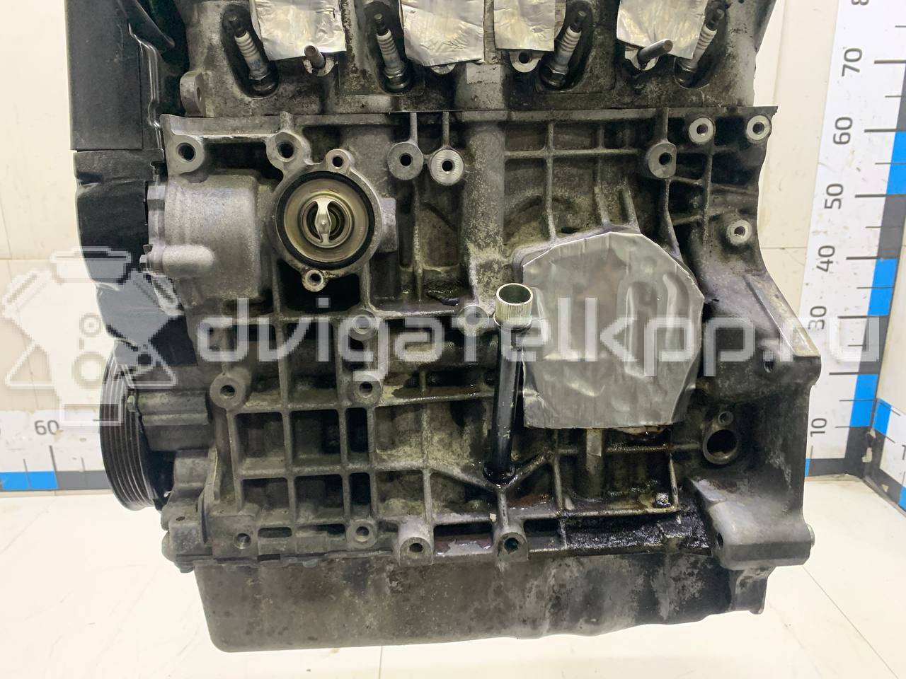 Фото Контрактный (б/у) двигатель AKL для Volkswagen / Seat 101 л.с 8V 1.6 л бензин 06A100098X {forloop.counter}}