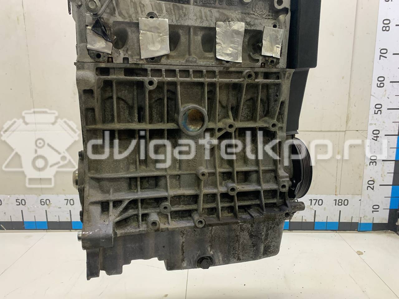 Фото Контрактный (б/у) двигатель AKL для Volkswagen / Seat 101 л.с 8V 1.6 л бензин 06A100098X {forloop.counter}}