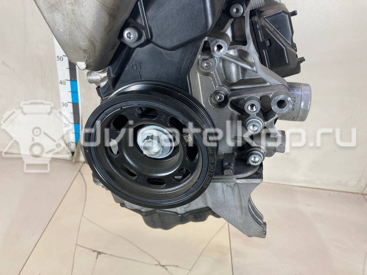 Фото Контрактный (б/у) двигатель CZDA для Volkswagen Scirocco / Tiguan / Touran / Cc / Sharan 150 л.с 16V 1.4 л бензин 04E100034D {forloop.counter}}