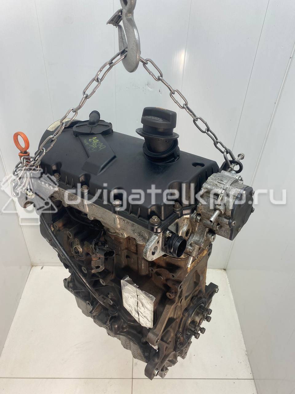 Фото Контрактный (б/у) двигатель AMX для Volkswagen Passat 193 л.с 30V 2.8 л бензин 038100042K {forloop.counter}}