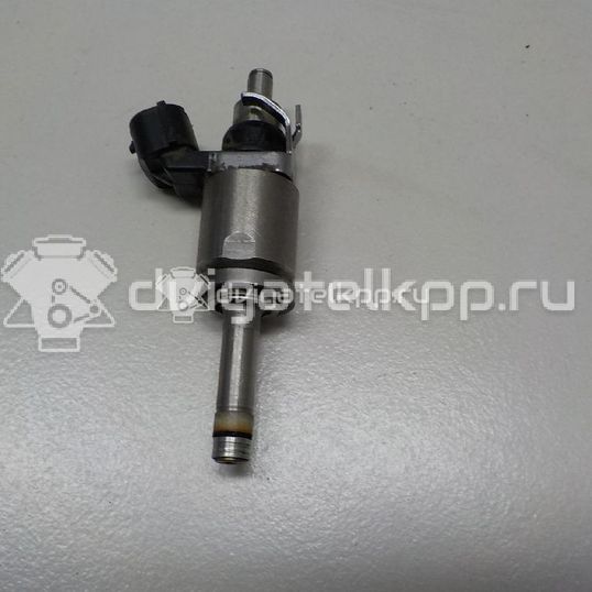 Фото Форсунка инжекторная электрическая  PE0113250B для mazda CX 3