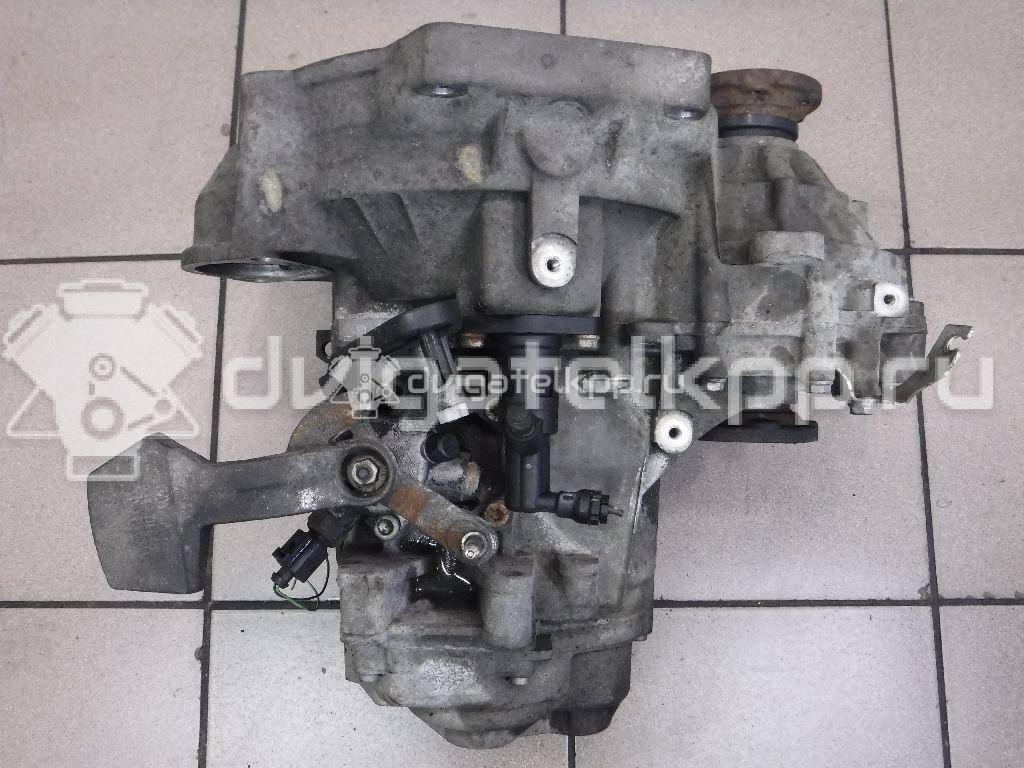 Фото Контрактная (б/у) МКПП для Volkswagen Passat / Touran / Jetta / Golf 105 л.с 8V 1.9 л BXE Дизельное топливо 02S300046R {forloop.counter}}