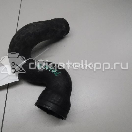 Фото Патрубок интеркулера  4B0145838 для Volkswagen Passat