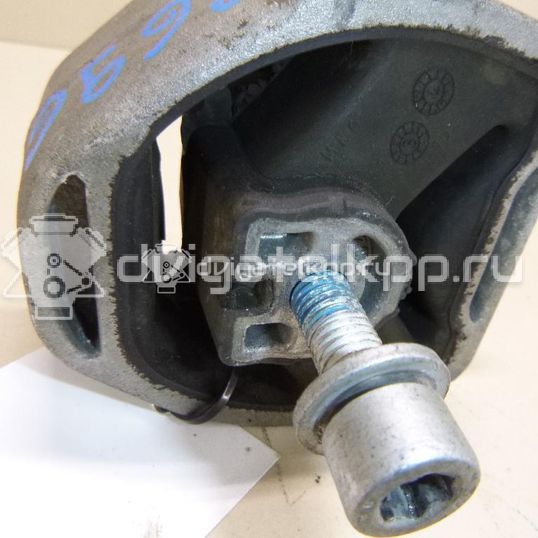 Фото Опора КПП левая  8D0399151H для Audi A4 / A6 / A3 / Tt / A8