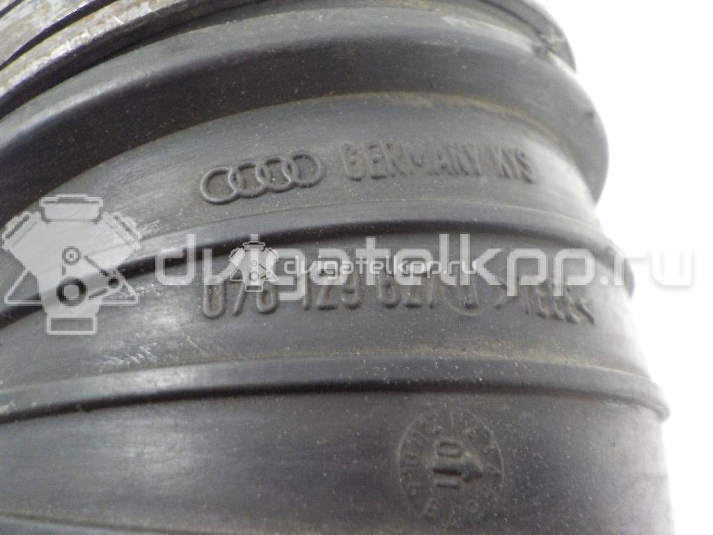 Фото Патрубок воздушного фильтра  078129627q для Audi Allroad / A4 / A6 {forloop.counter}}