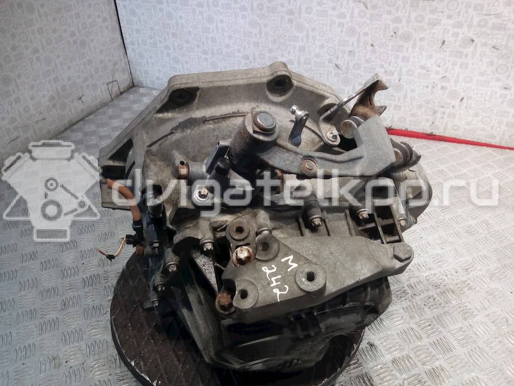 Фото Контрактная (б/у) МКПП для Holden / Opel / Vauxhall 120 л.с 8V 1.9 л Z 19 DT Дизельное топливо 55192042 {forloop.counter}}