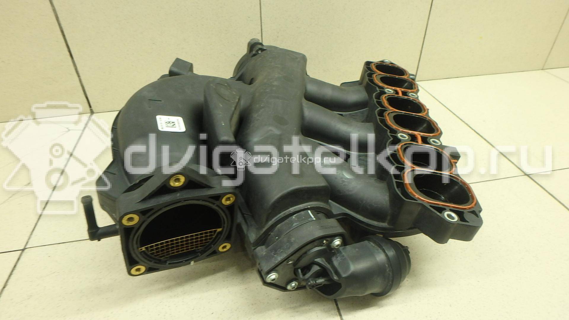 Фото Коллектор впускной для двигателя VQ35DE для Infiniti / Mitsuoka / Isuzu / Nissan / Nissan (Dongfeng) 231-310 л.с 24V 3.5 л бензин 14010JA10D {forloop.counter}}