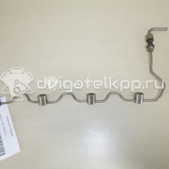 Фото Магистраль обратки для двигателя YD25DDTi для Nissan Bassara / Nv350 E26 / Serena / Sani / Presage 100-190 л.с 16V 2.5 л Дизельное топливо 16671EB30A