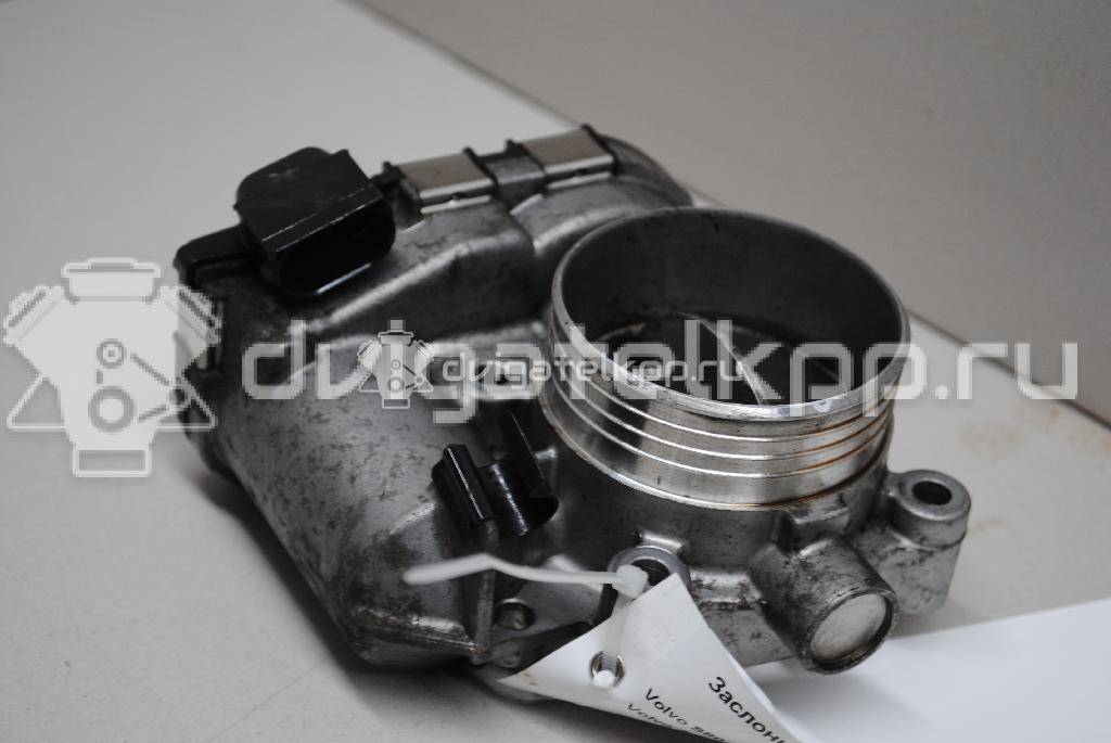 Фото Заслонка дроссельная электрическая  31216665 для Volvo V50 Mw / C70 / V70 / C30 / V60 {forloop.counter}}