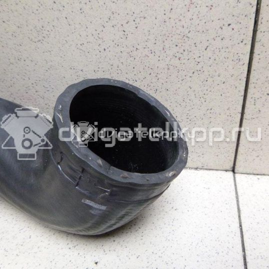 Фото Патрубок интеркулера  30645935 для Volvo S80 / V70 / Xc70 / S60