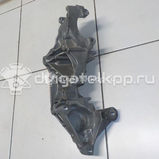 Фото Кронштейн генератора для двигателя M9R для Nissan Qashqai / X-Trail 150-177 л.с 16V 2.0 л Дизельное топливо 117103585R