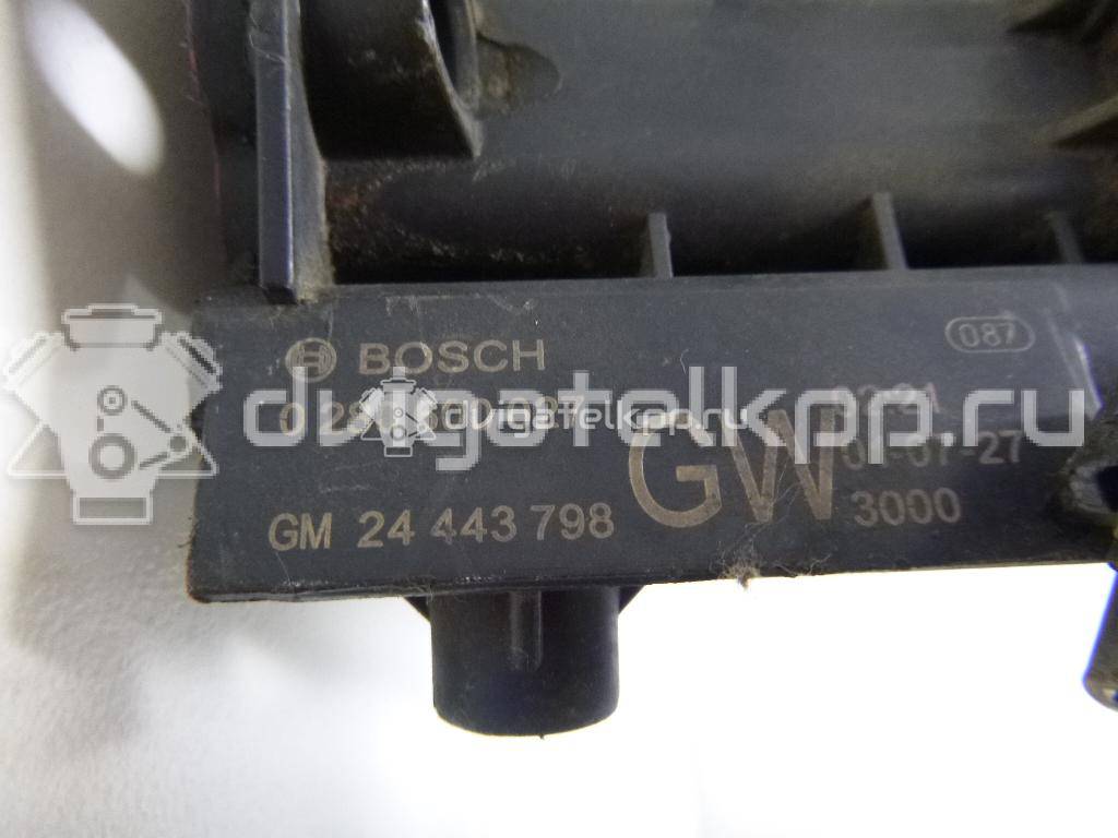 Фото Коллектор впускной для двигателя Z 12 XE для Opel / Chevrolet / Vauxhall 75 л.с 16V 1.2 л бензин 9129714 {forloop.counter}}