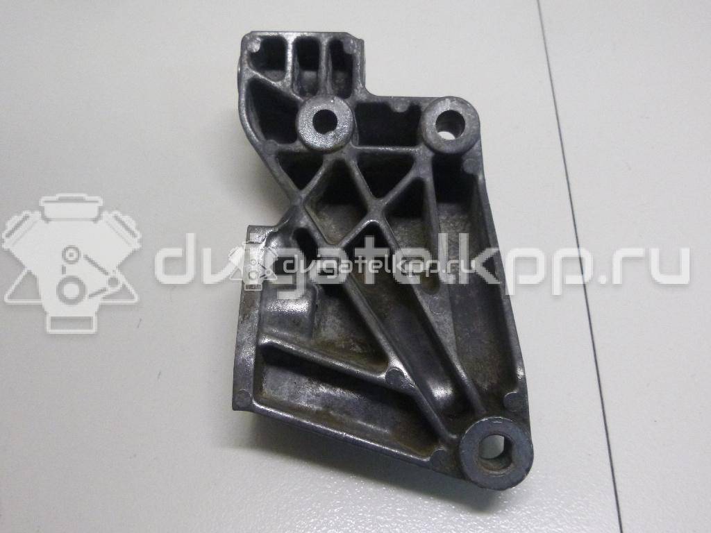 Фото Кронштейн генератора для двигателя Z 18 XE для Holden / Opel / Chevrolet / Vauxhall 122-125 л.с 16V 1.8 л бензин 90571112 {forloop.counter}}