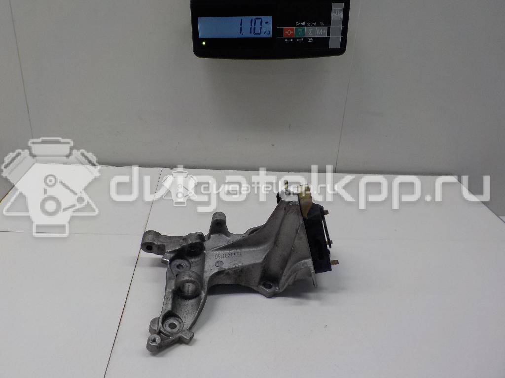 Фото Кронштейн генератора для двигателя 9HV (DV6TED4) для Peugeot 308 / 207 / 307 / Partner 90 л.с 16V 1.6 л Дизельное топливо {forloop.counter}}