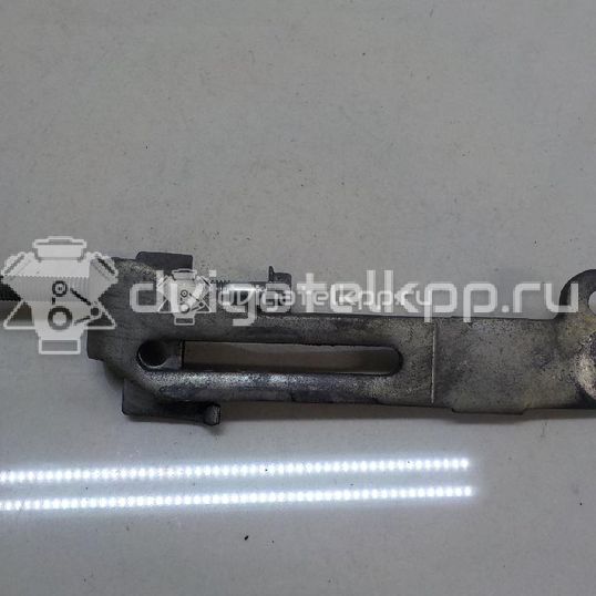 Фото Кронштейн генератора для двигателя M16A для Maruti Suzuki / Suzuki 99-142 л.с 16V 1.6 л бензин 1156064J00