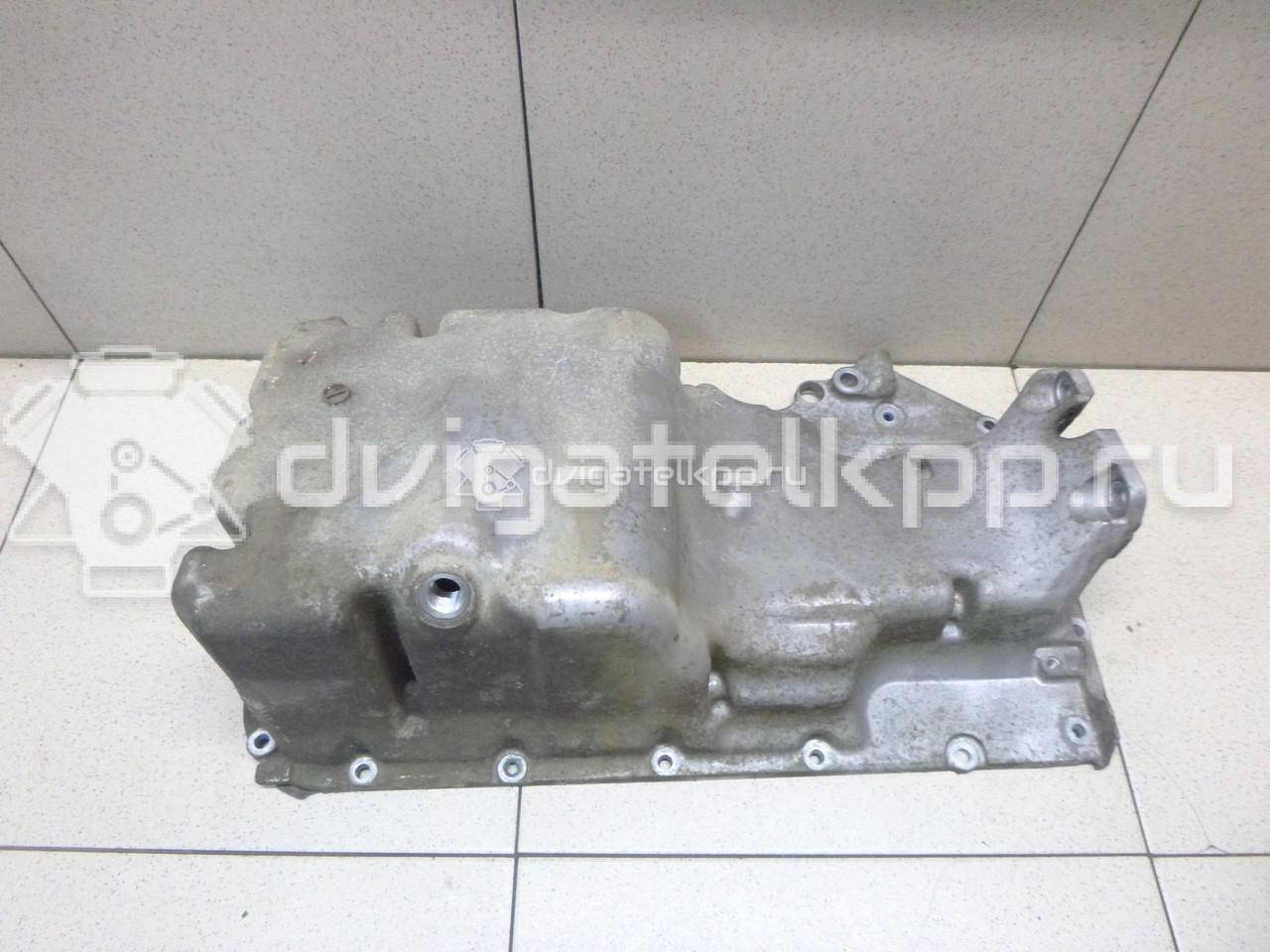 Фото Поддон масляный двигателя для двигателя M16A для Maruti Suzuki / Suzuki 99-142 л.с 16V 1.6 л бензин 1151163J06 {forloop.counter}}