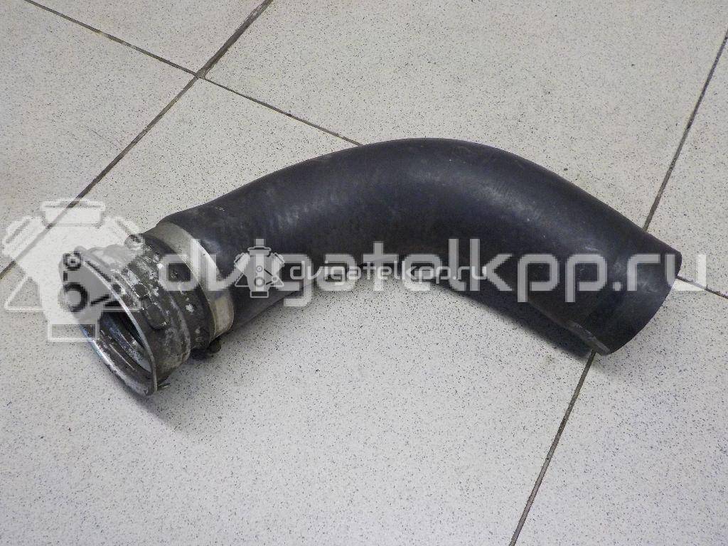 Фото Патрубок интеркулера для двигателя 2AD-FTV для Toyota Rav 4 / Corolla / Avensis 136-150 л.с 16V 2.2 л Дизельное топливо 1734226110 {forloop.counter}}