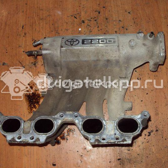 Фото Коллектор выпускной для двигателя 5S-FE для Toyota / Daihatsu / Holden 126-140 л.с 16V 2.2 л бензин