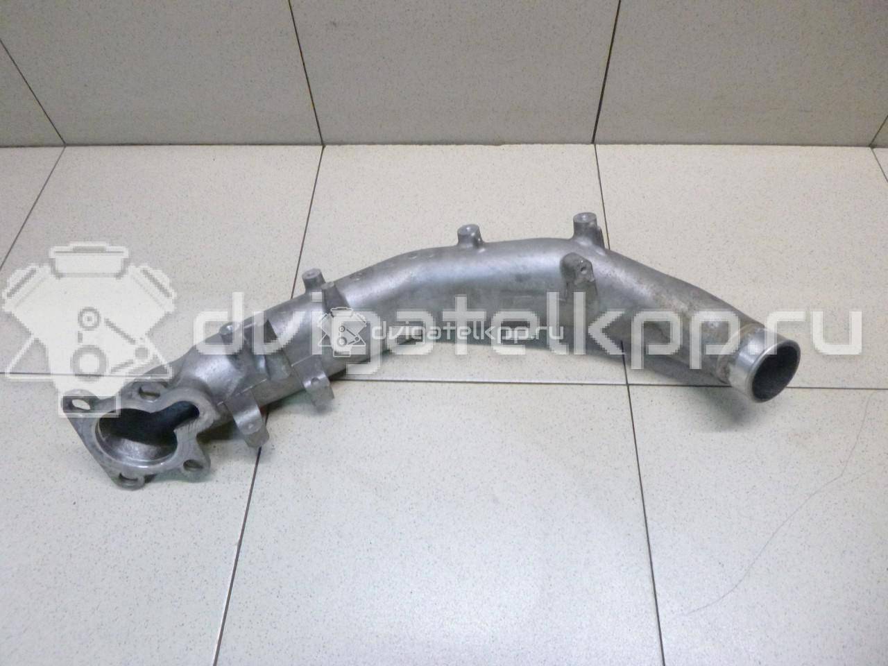 Фото Крышка термостата для двигателя 1KZ-TE для Toyota Land Cruiser / Hiace / 4 / Granvia H2 , H1 / Hilux 116-140 л.с 8V 3.0 л Дизельное топливо 1632167011 {forloop.counter}}