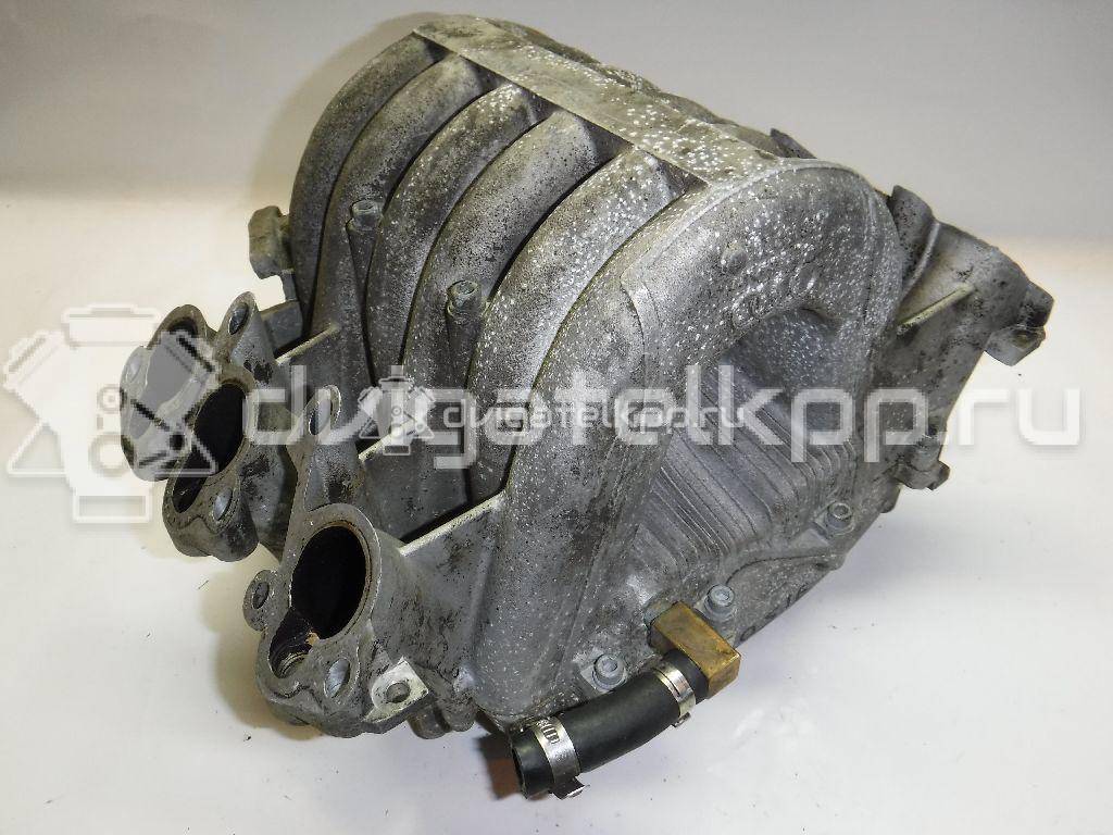 Фото Коллектор впускной для двигателя AAH для Audi A4 / 100 / 80 / A8 / Coupe 174 л.с 12V 2.8 л Супер-бензин (95) неэтилированный 078133205D {forloop.counter}}