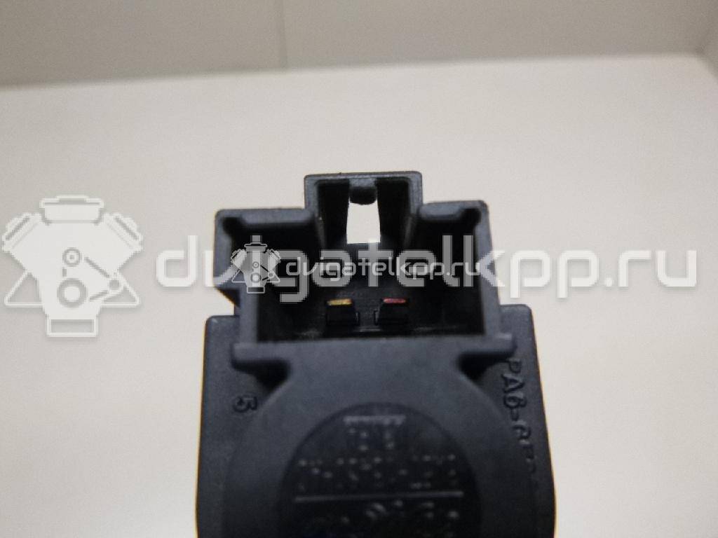 Фото Датчик включения стопсигнала  30773935 для ford B-MAX {forloop.counter}}