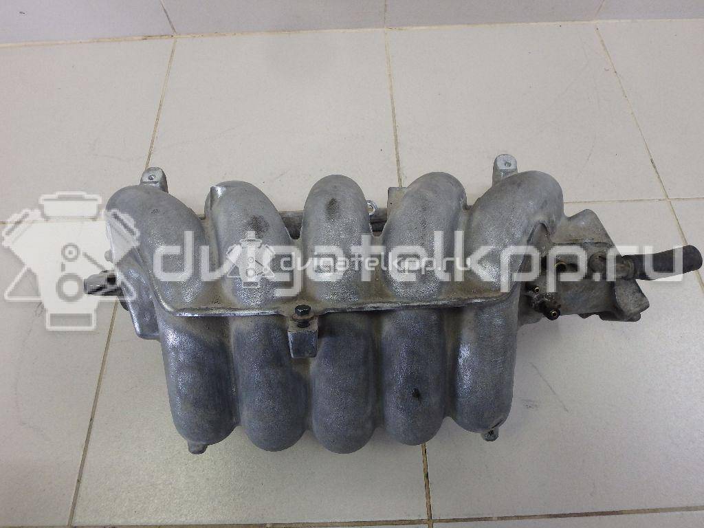 Фото Коллектор впускной для двигателя B 5244 S2 для Volvo S80 / V70 / S70 Ls / S60 140 л.с 20V 2.4 л бензин {forloop.counter}}