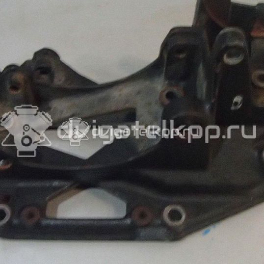 Фото Кронштейн генератора для двигателя RLZ (EW10D) для Citroen C5 140 л.с 16V 2.0 л бензин