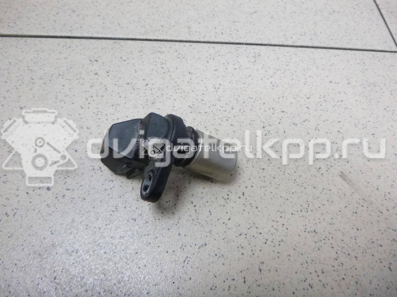 Фото Датчик положения коленвала  31331765 для Ford Focus / S-Max / Kuga / Mondeo {forloop.counter}}