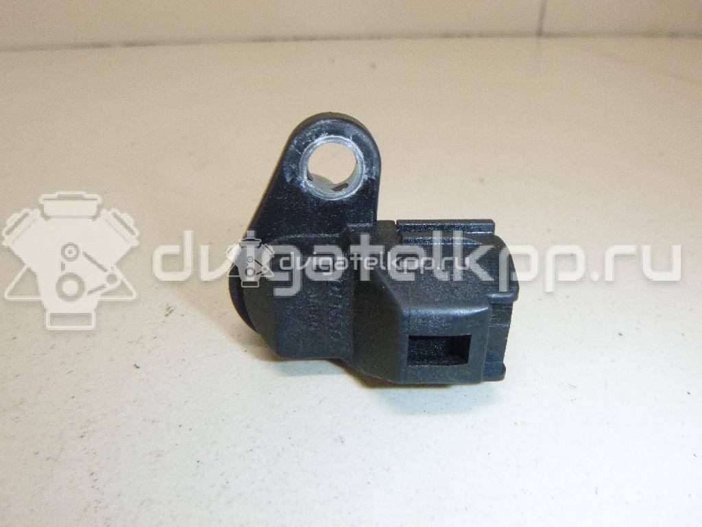 Фото Датчик положения коленвала  31331765 для Ford Focus / S-Max / Kuga / Mondeo {forloop.counter}}