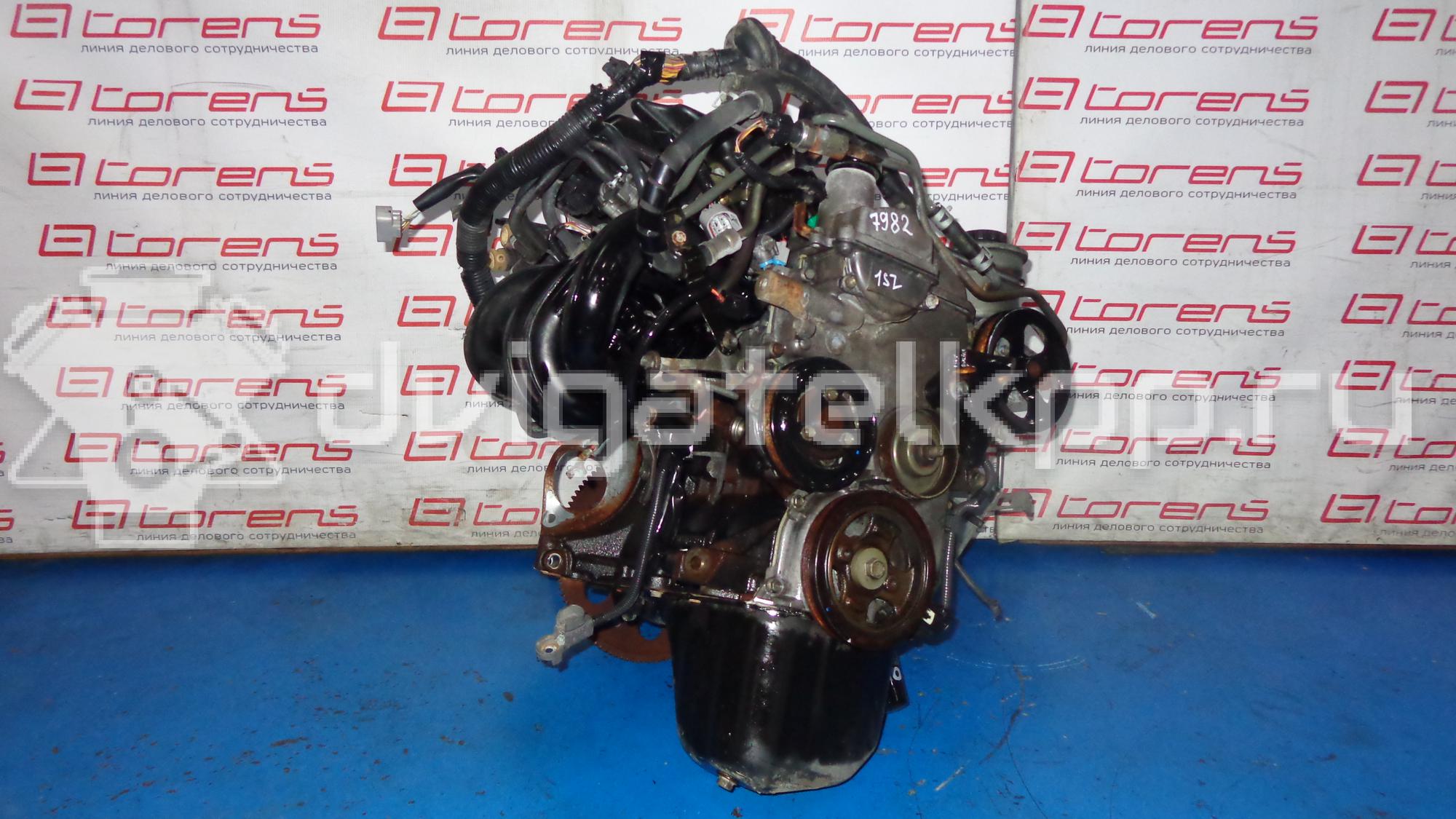 Фото Контрактный (б/у) двигатель 1SZ-FE для Toyota Yaris / Platz Ncp1 , Scp1 65-68 л.с 16V 1.0 л бензин {forloop.counter}}